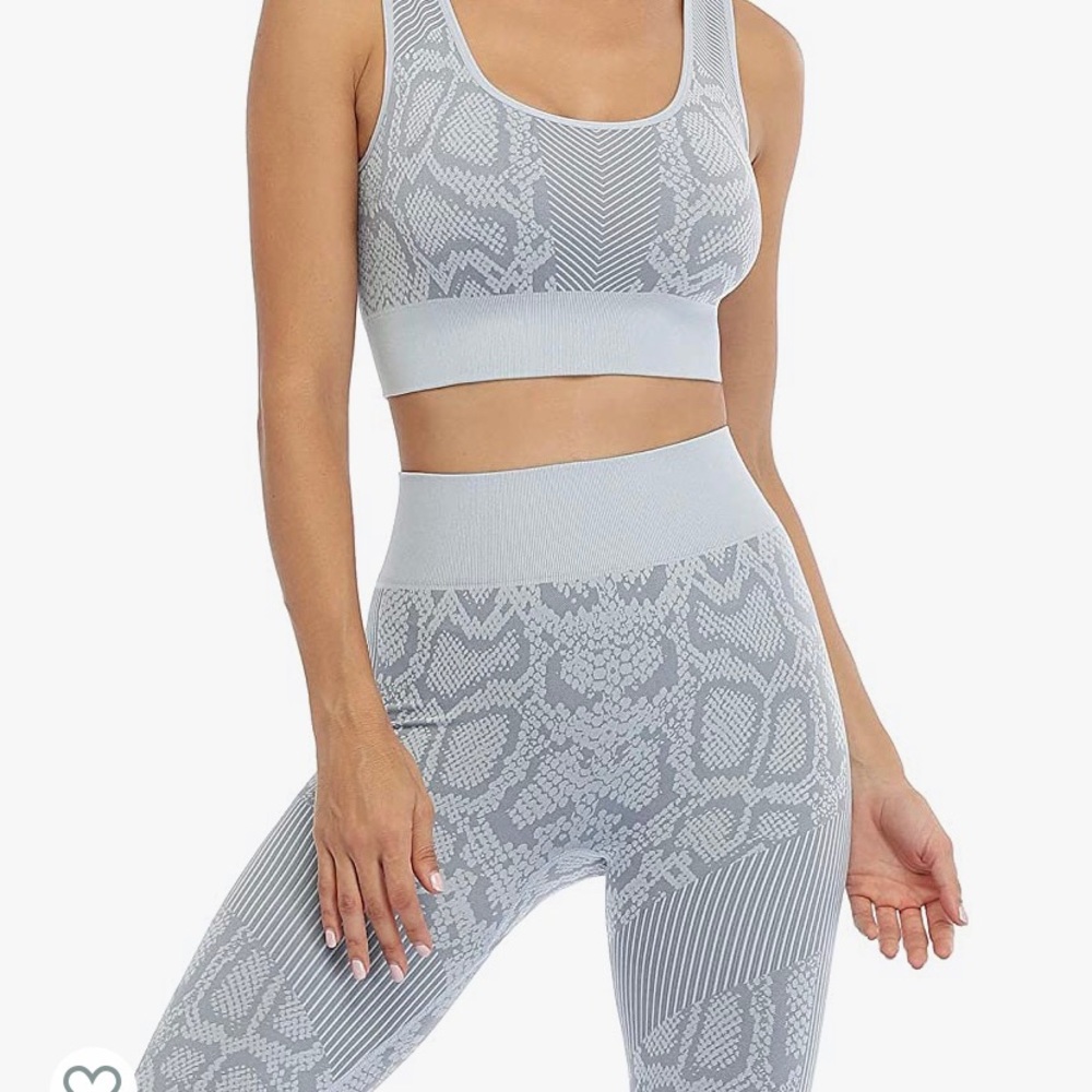 Snakeskin Seamless Two Piece Workout Set